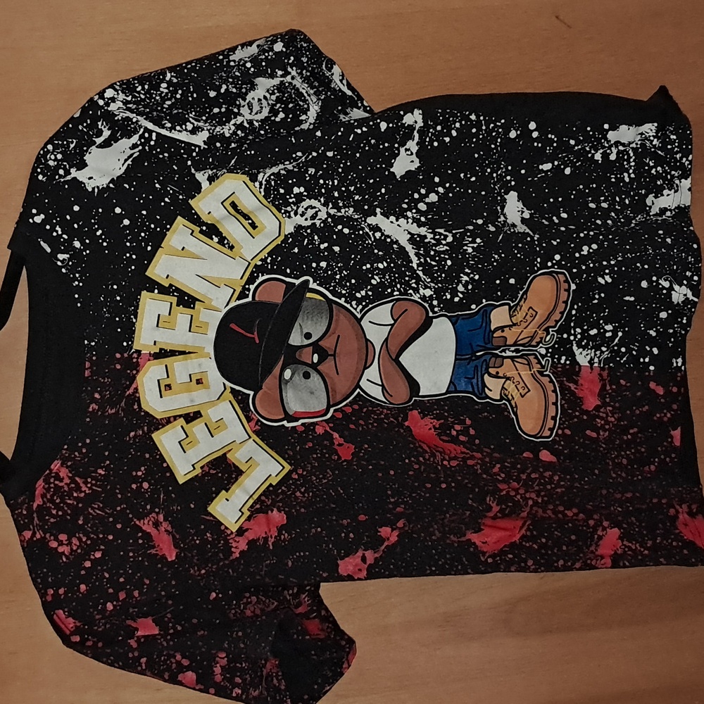 Fresh laundry t-shirt size large